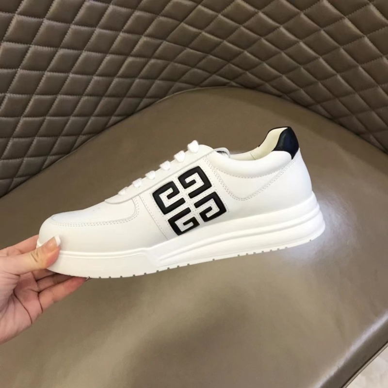 Givenchy Sneakers